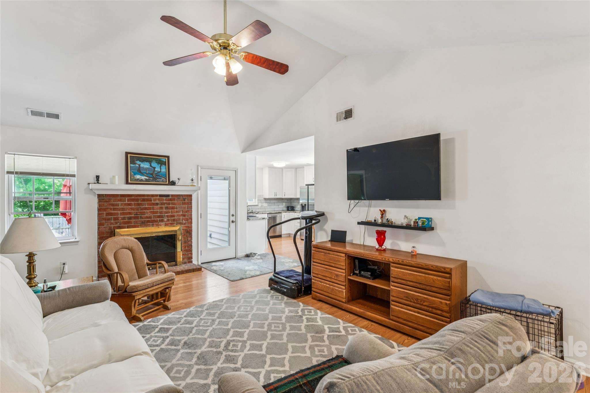13221 Crooked Pine Court