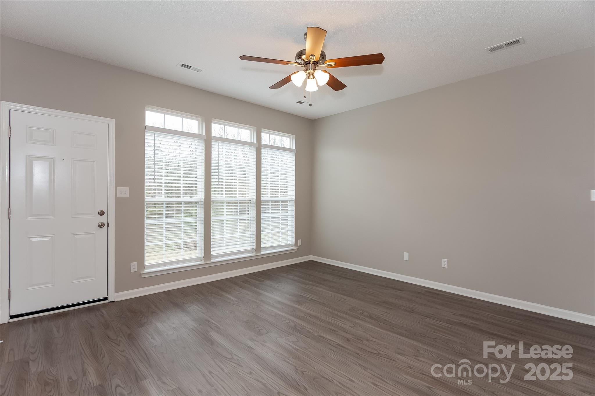 Hawick Commons - Residential Lease