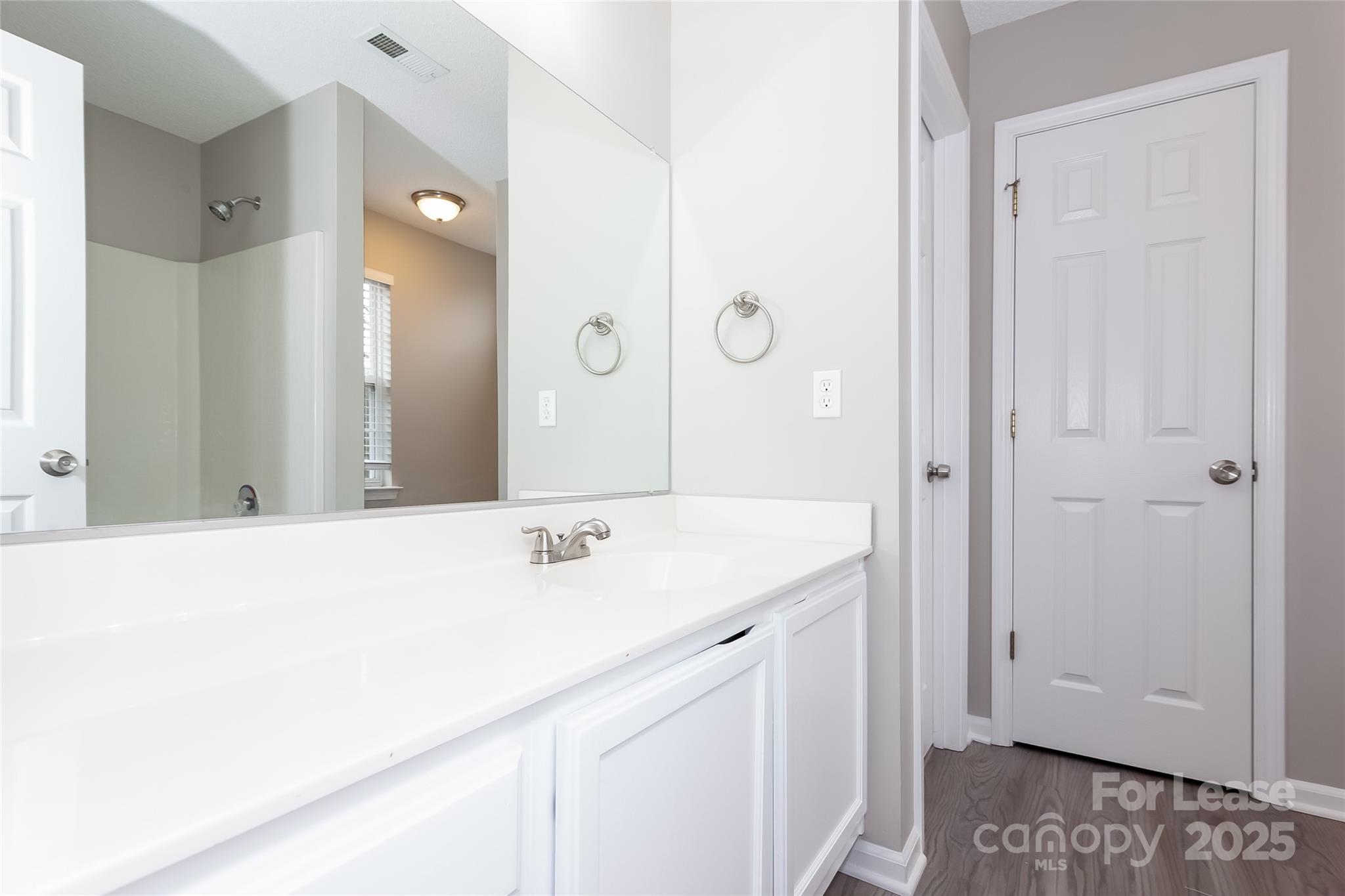 Hawick Commons - Residential Lease