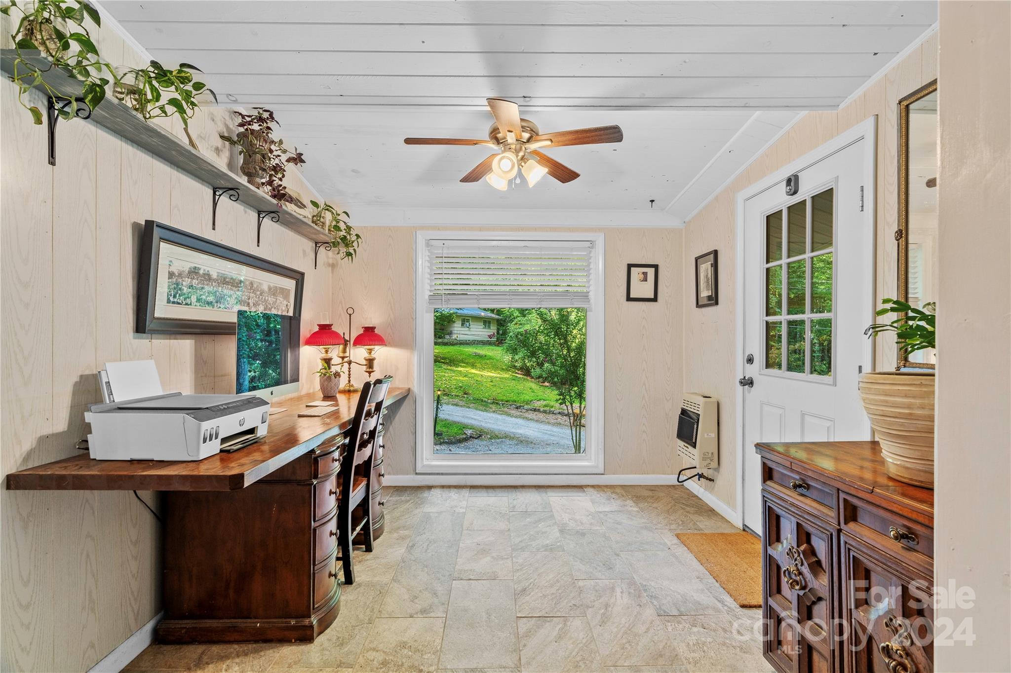 Holly Hills - Residential