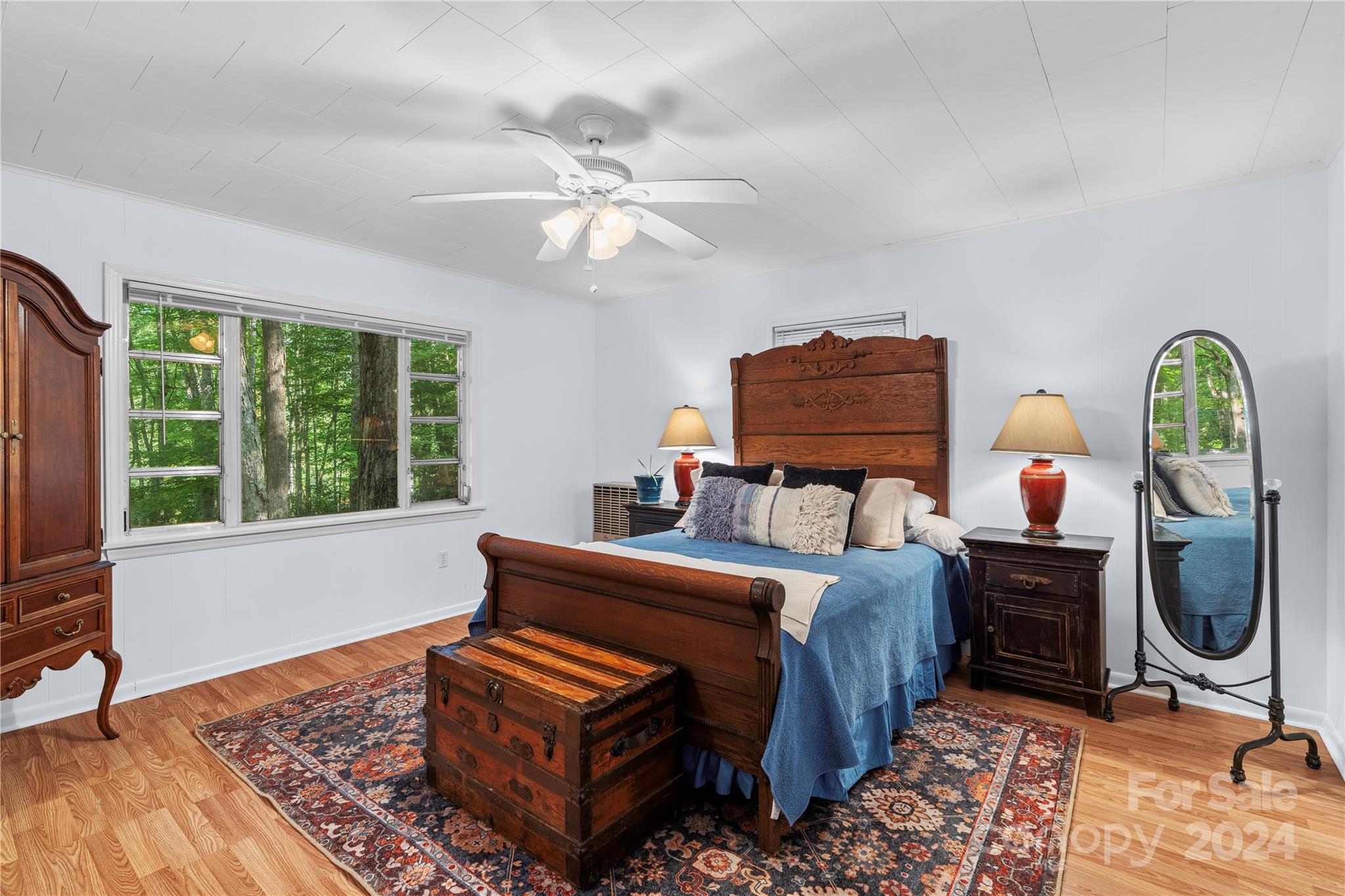 Holly Hills - Residential