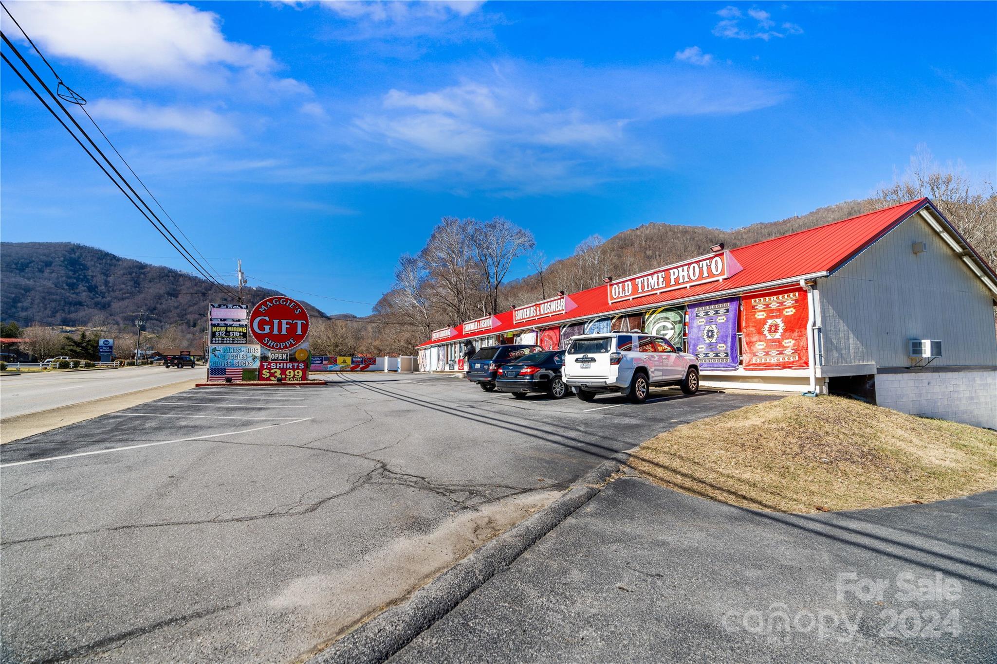 Holly Hills - Residential