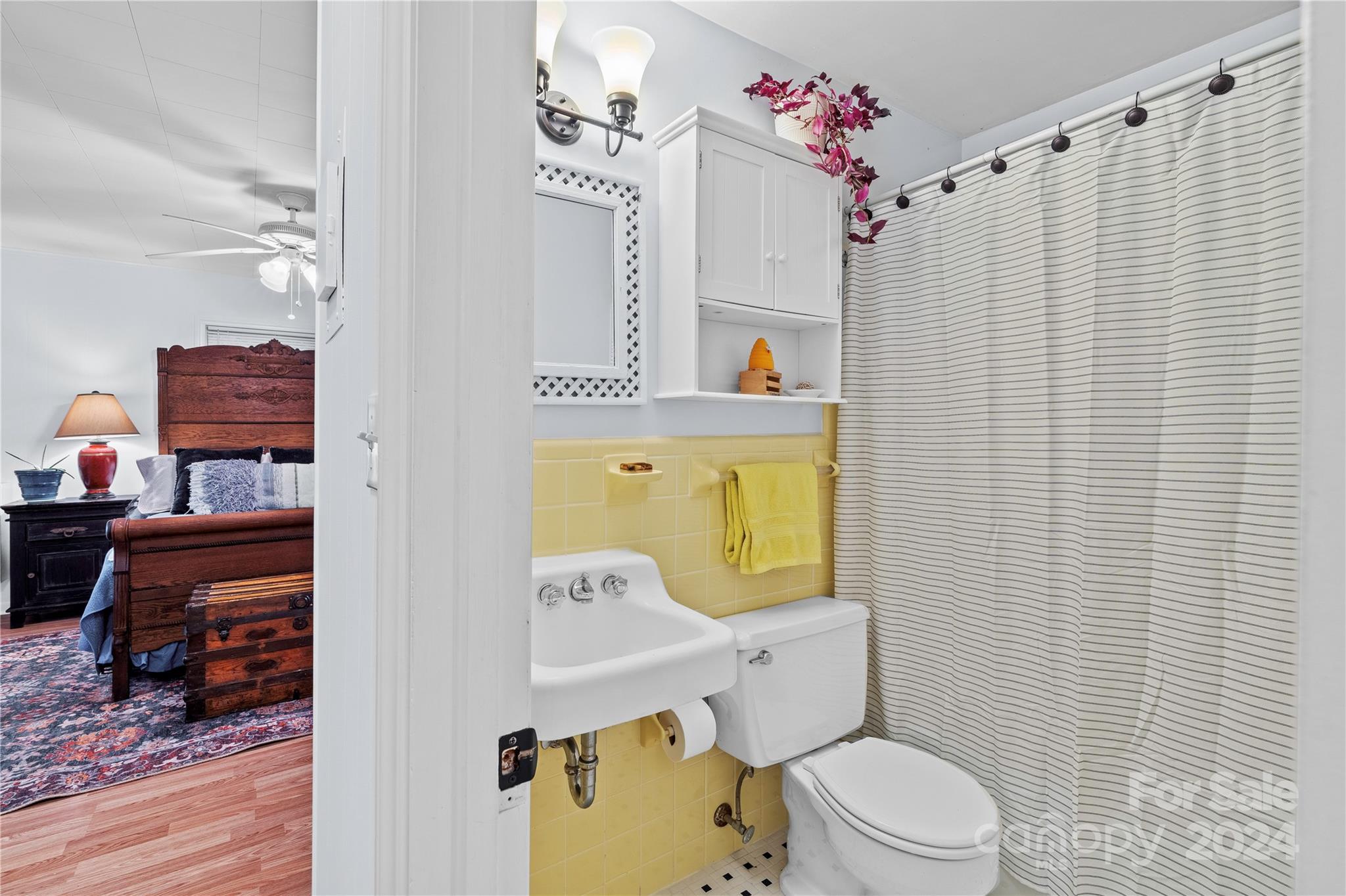 Holly Hills - Residential