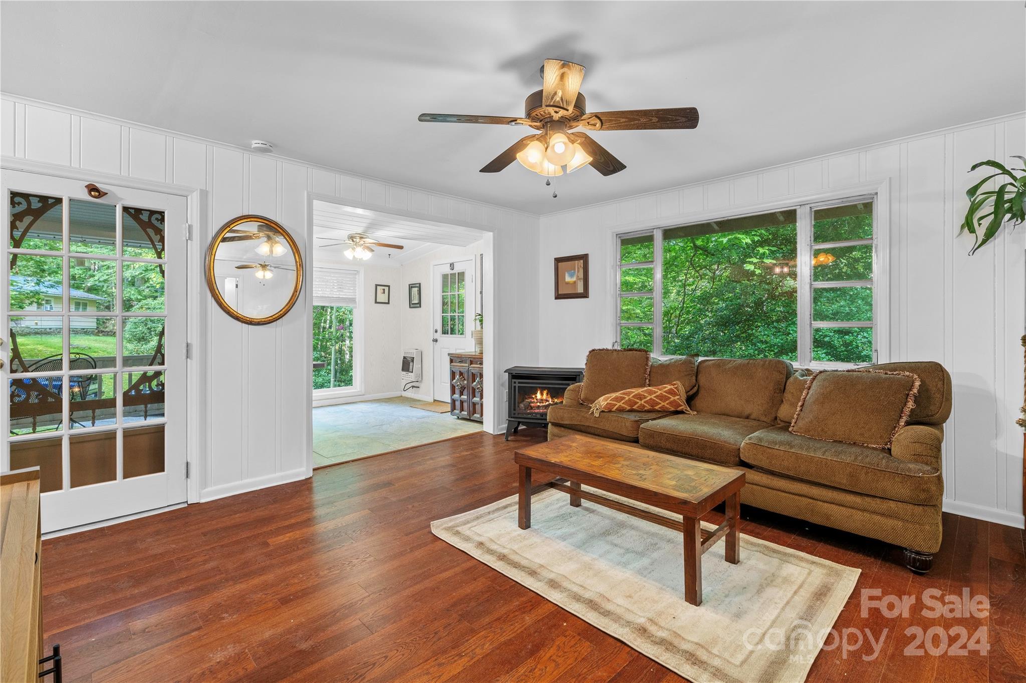 Holly Hills - Residential