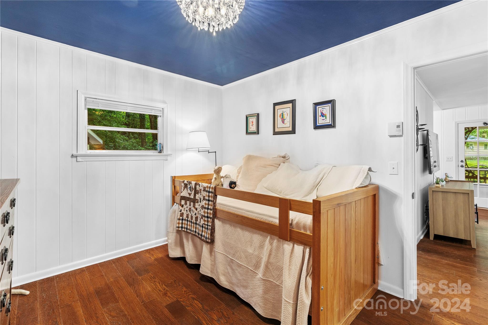 Holly Hills - Residential