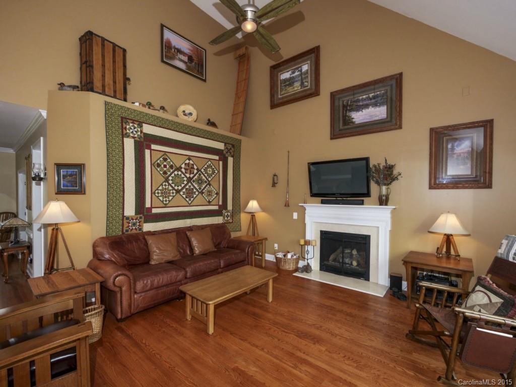 Village Lake - Residential