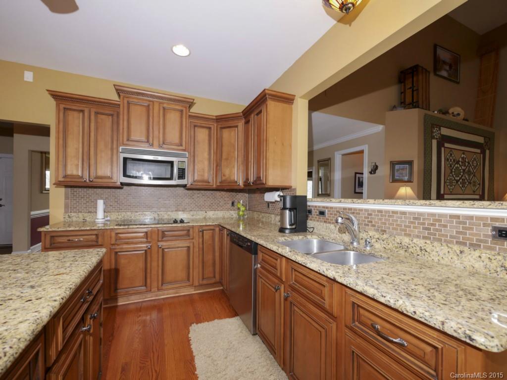 Village Lake - Residential