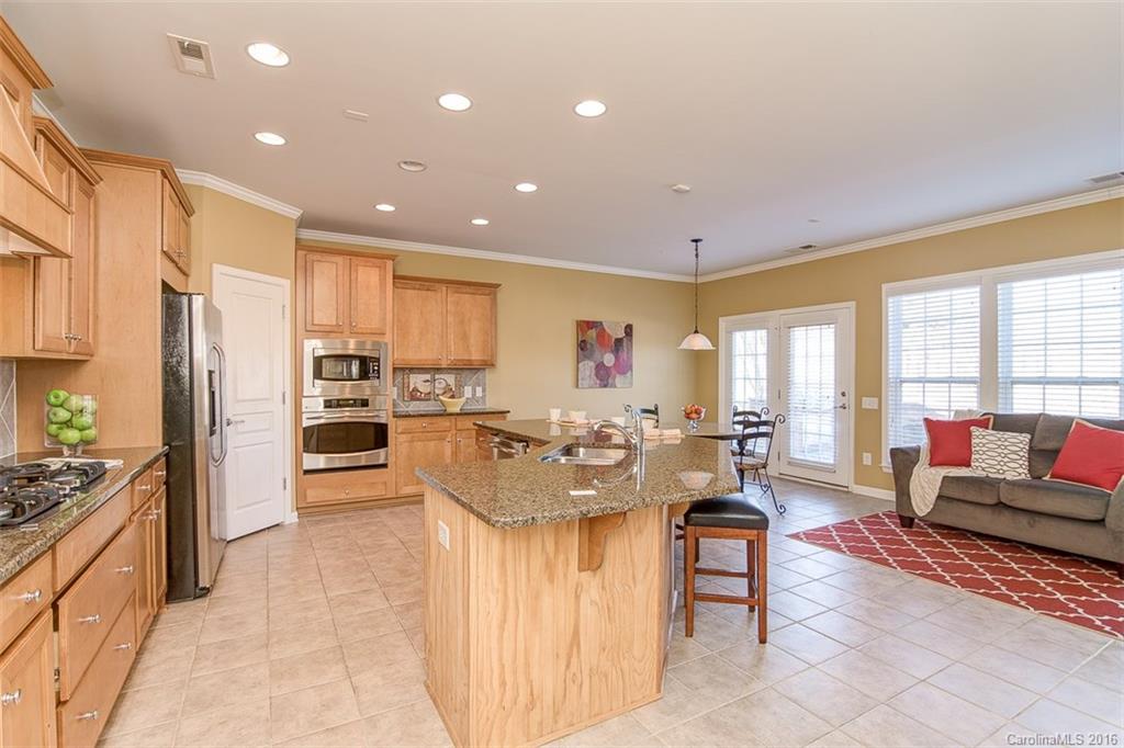 The Chimneys of Marvin - Residential