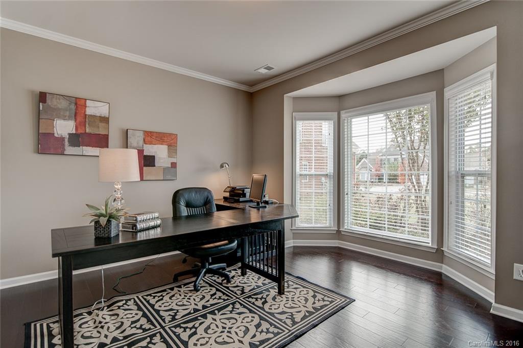 The Chimneys of Marvin - Residential