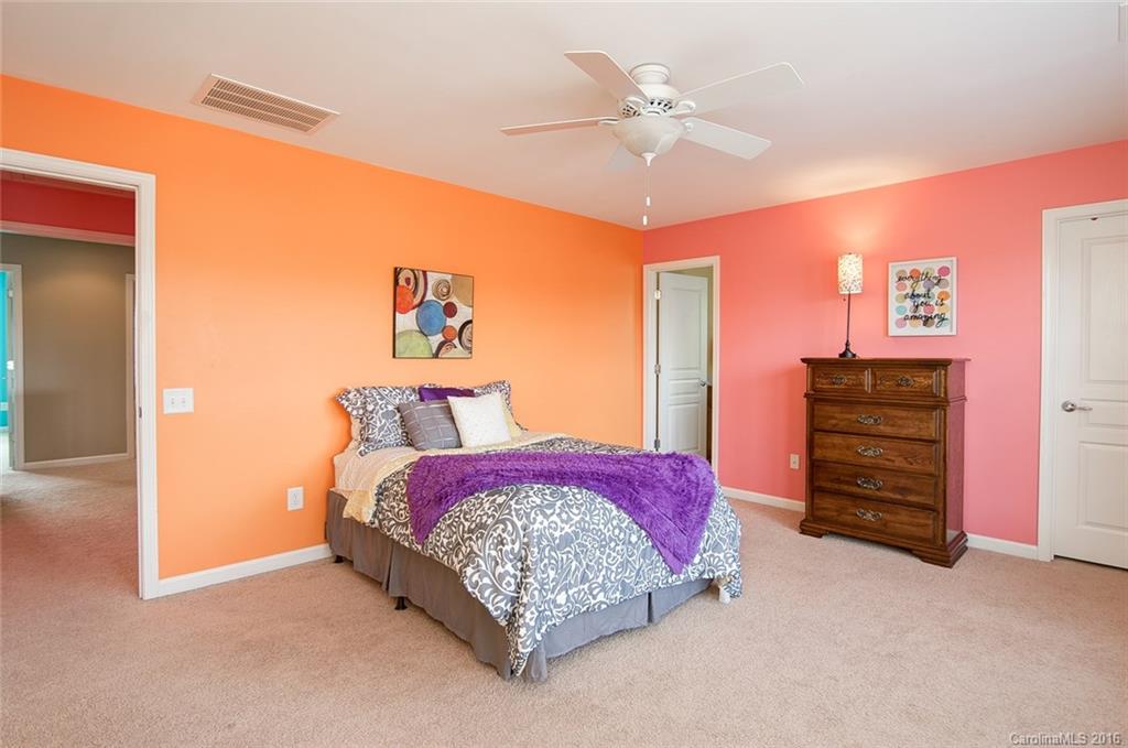 The Chimneys of Marvin - Residential