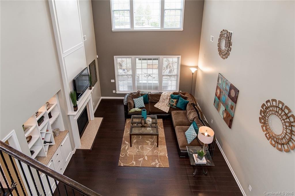 The Chimneys of Marvin - Residential