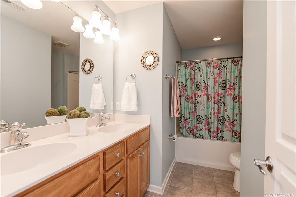 The Chimneys of Marvin - Residential