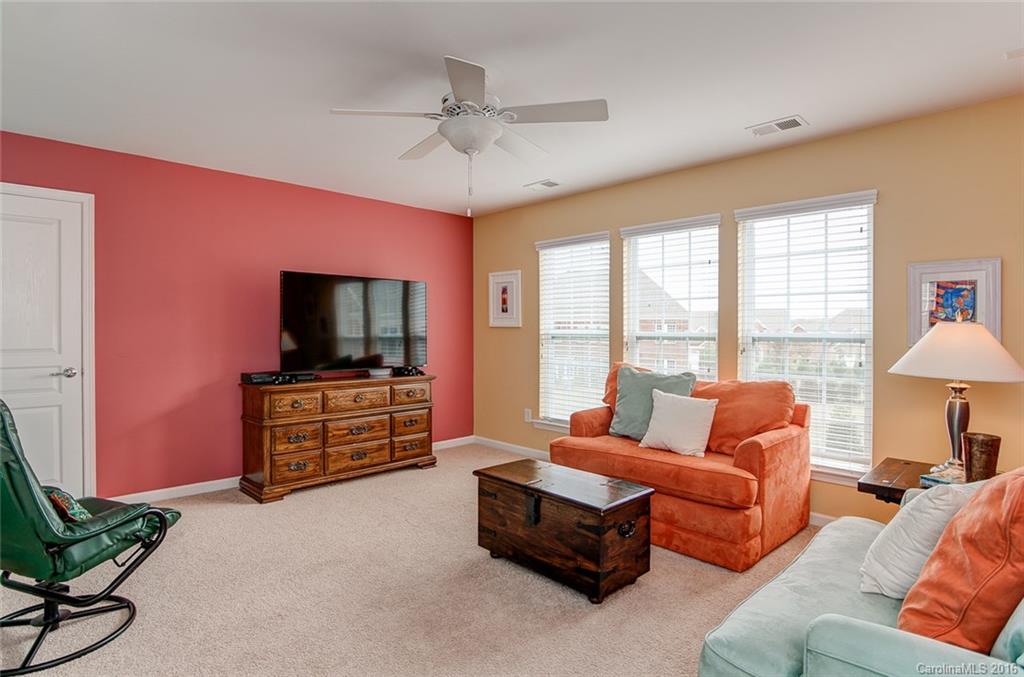 The Chimneys of Marvin - Residential