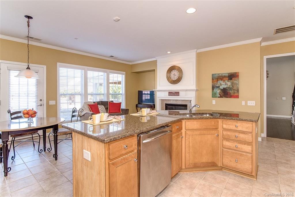 The Chimneys of Marvin - Residential