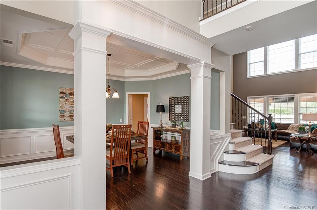 The Chimneys of Marvin - Residential