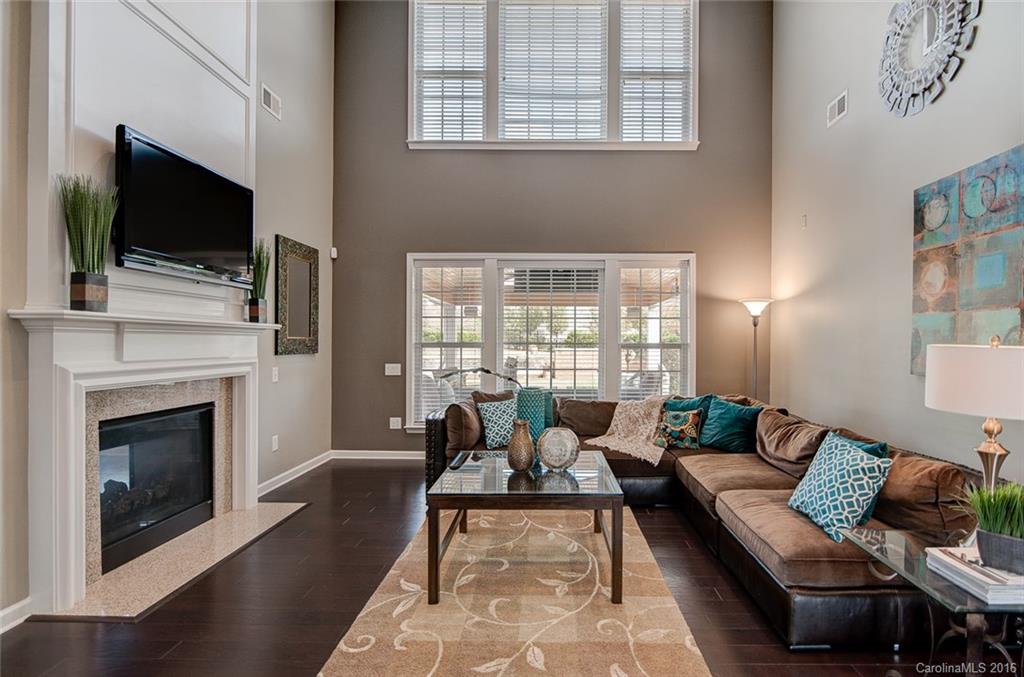 The Chimneys of Marvin - Residential