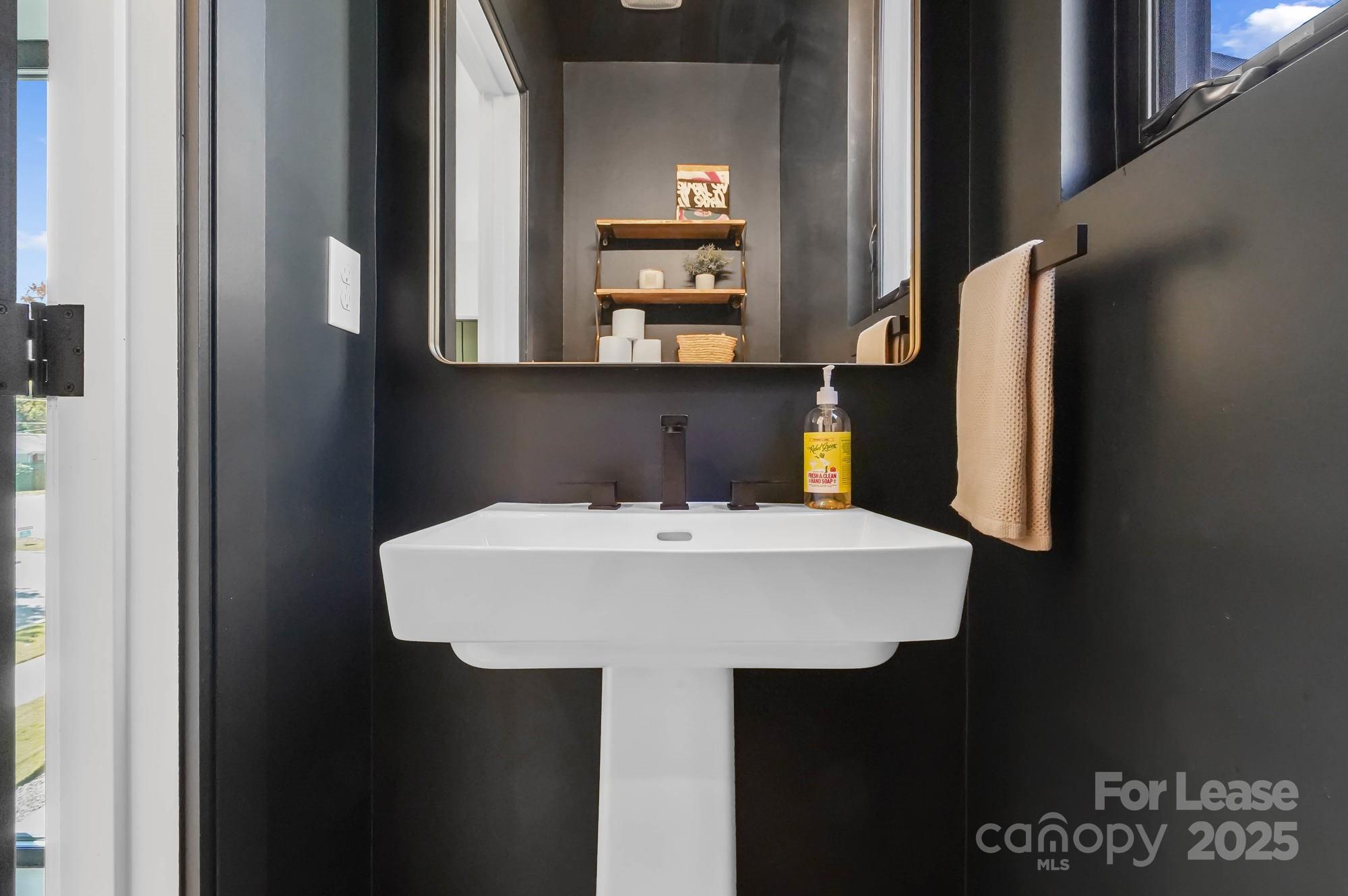 The Arts District - Residential Lease