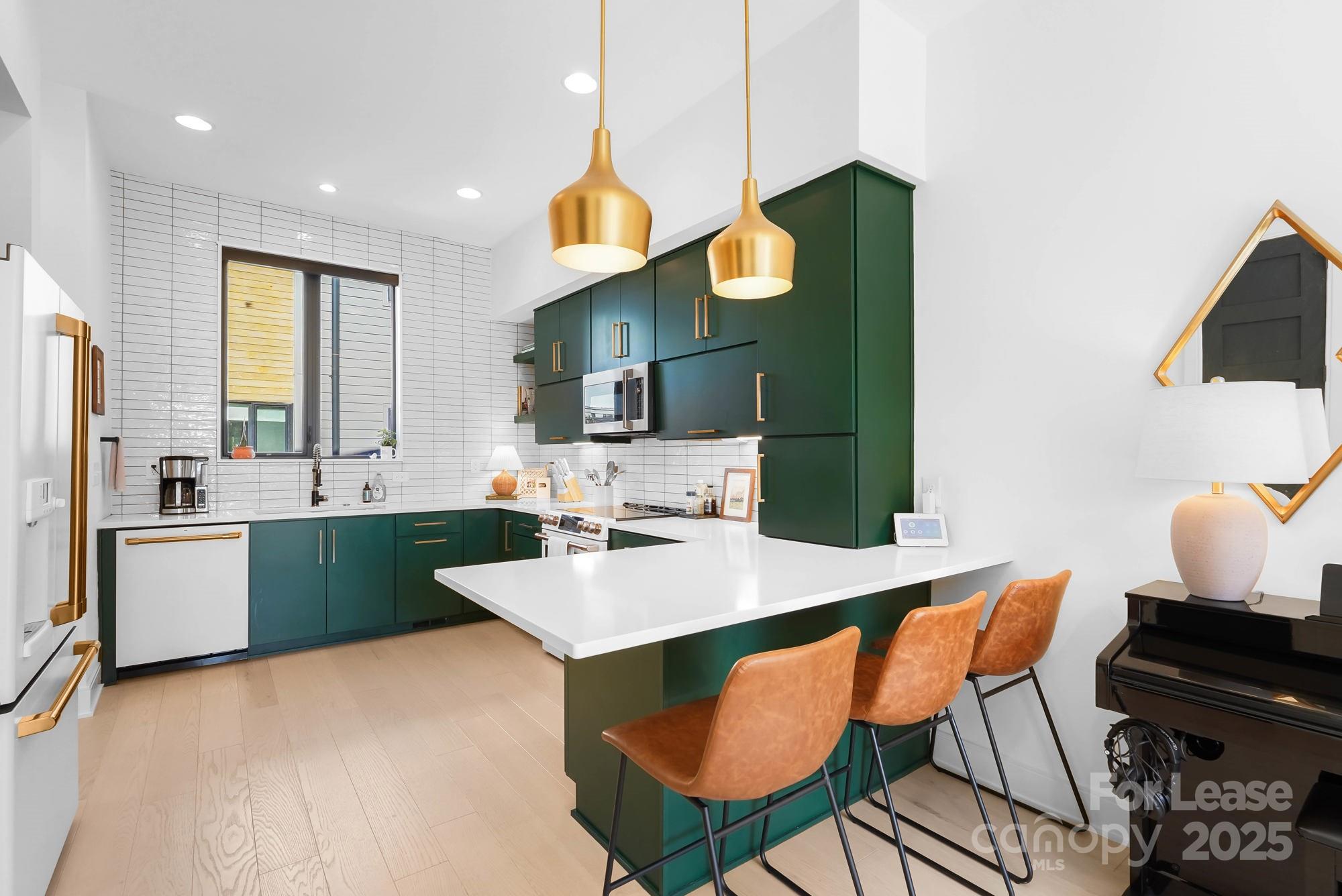 The Arts District - Residential Lease