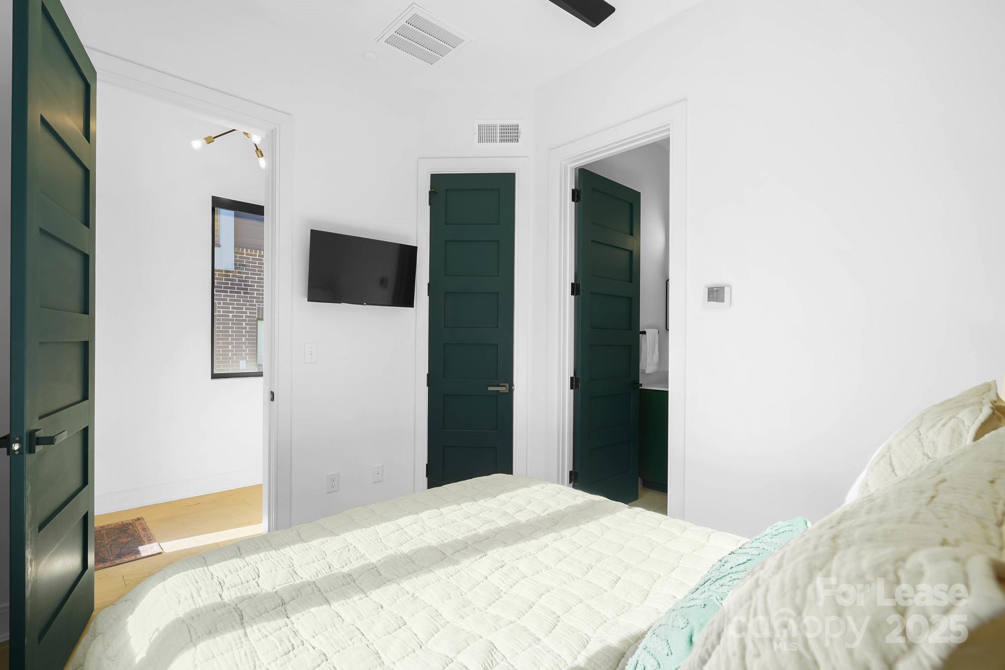 The Arts District - Residential Lease