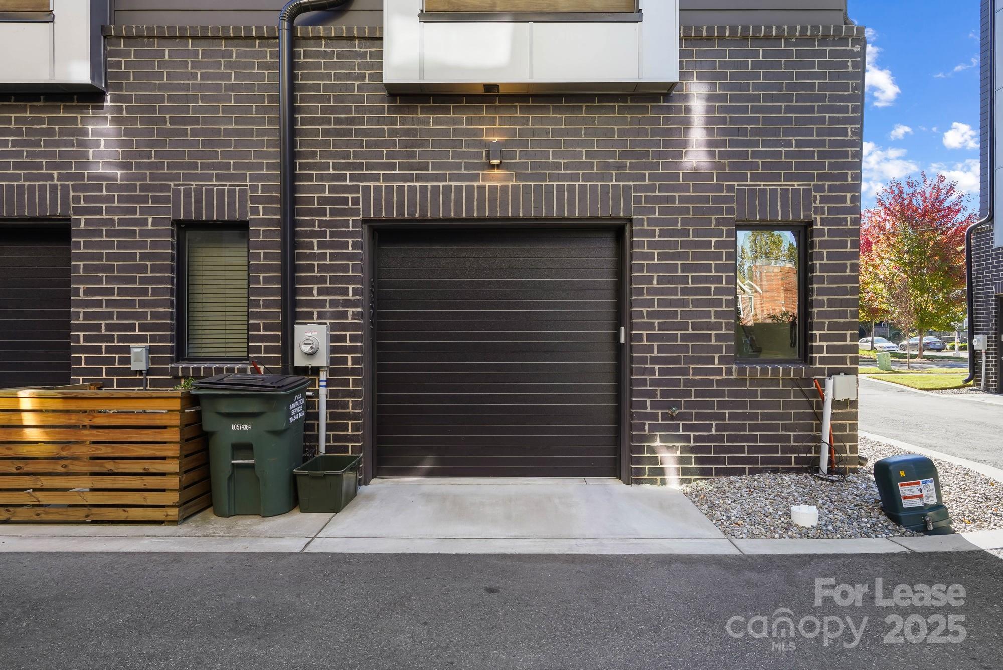 The Arts District - Residential Lease