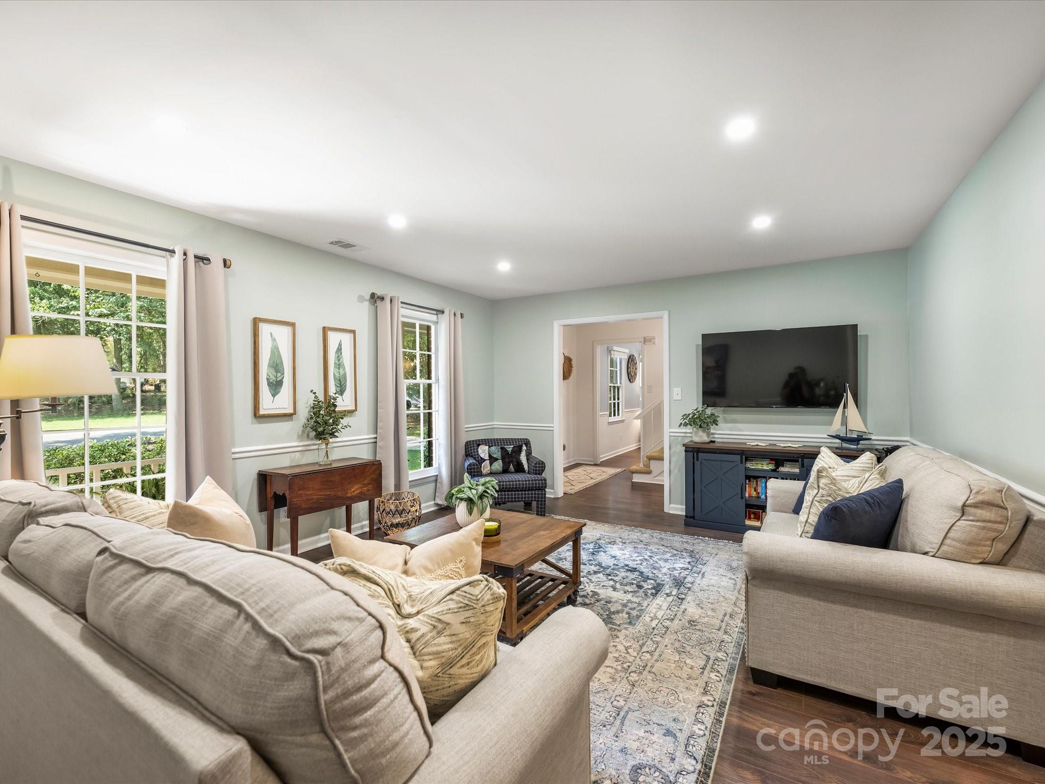 8319 Braeside Court