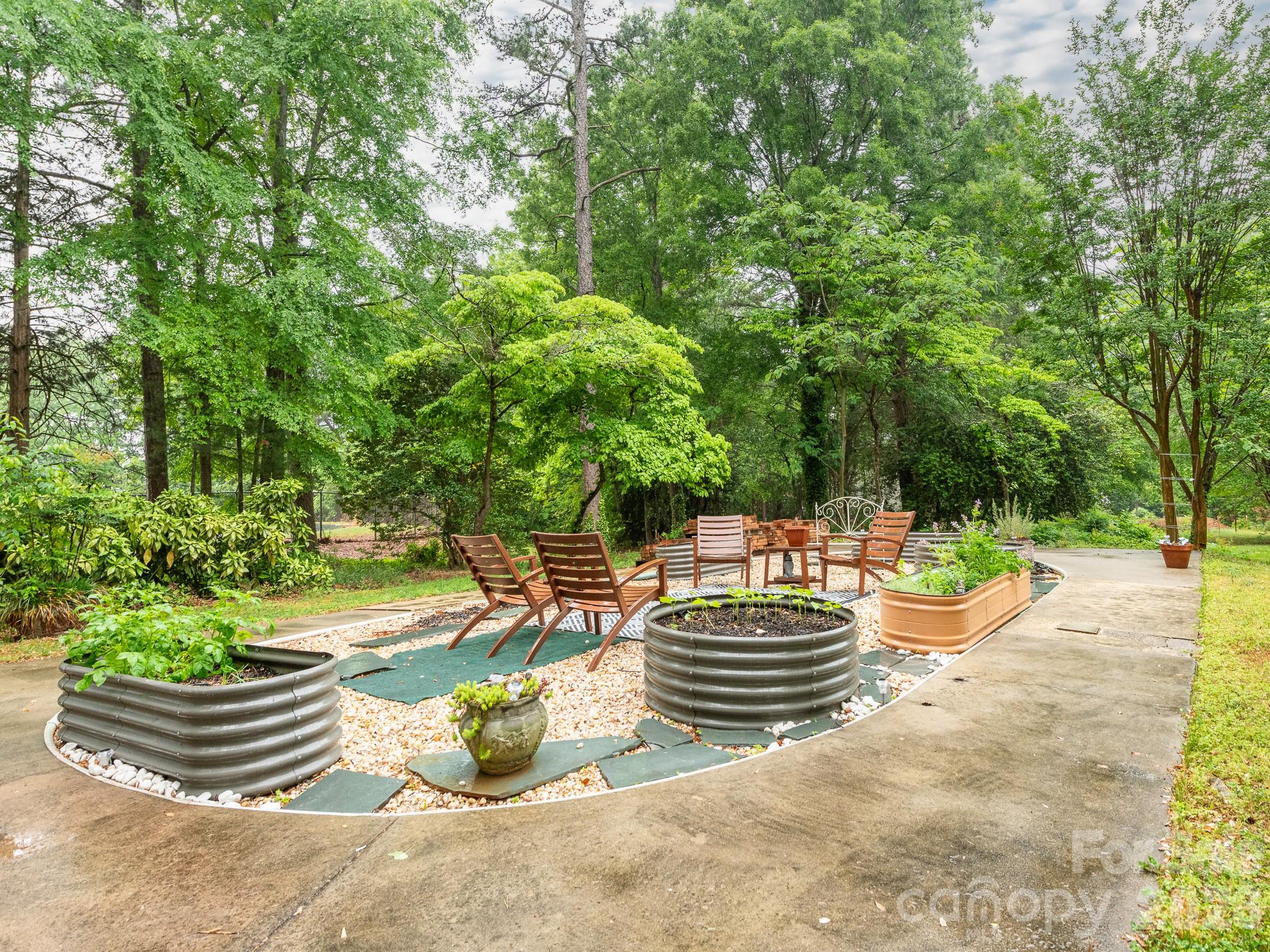 Hilltop Acres - Residential