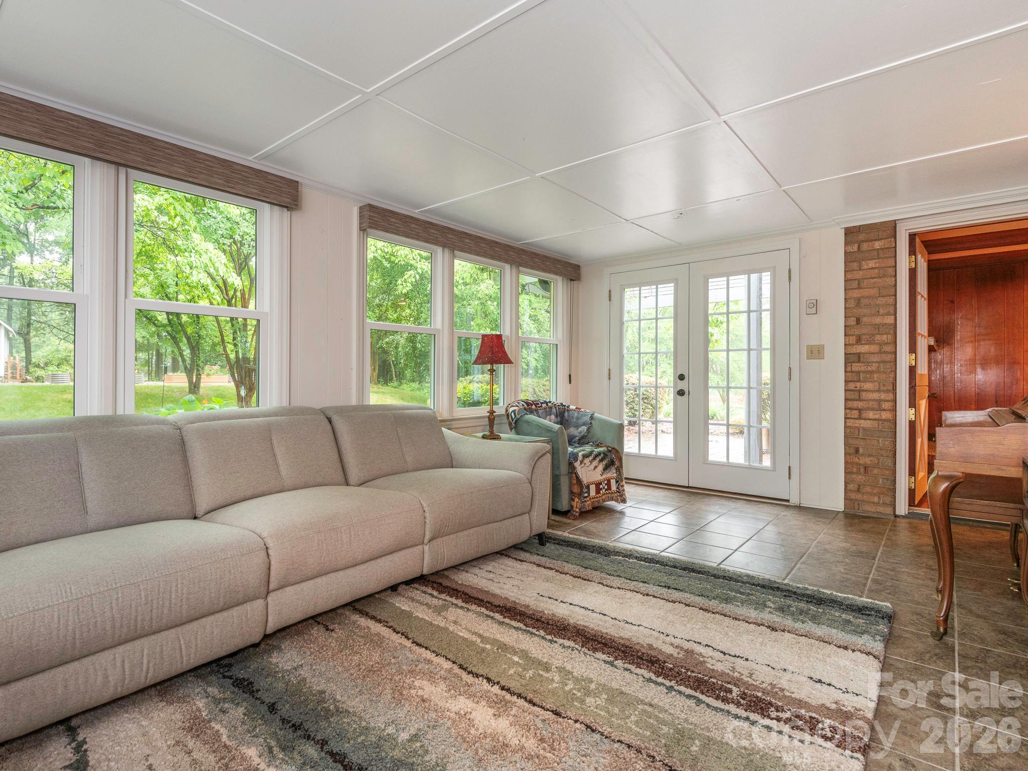 Hilltop Acres - Residential