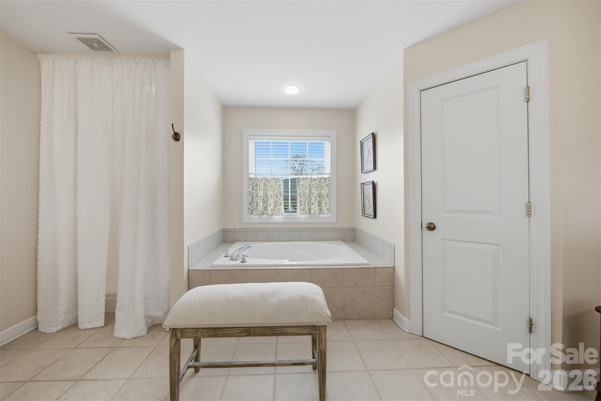 Olde Savannah - Residential