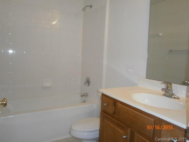 Hyde Park - Residential Lease