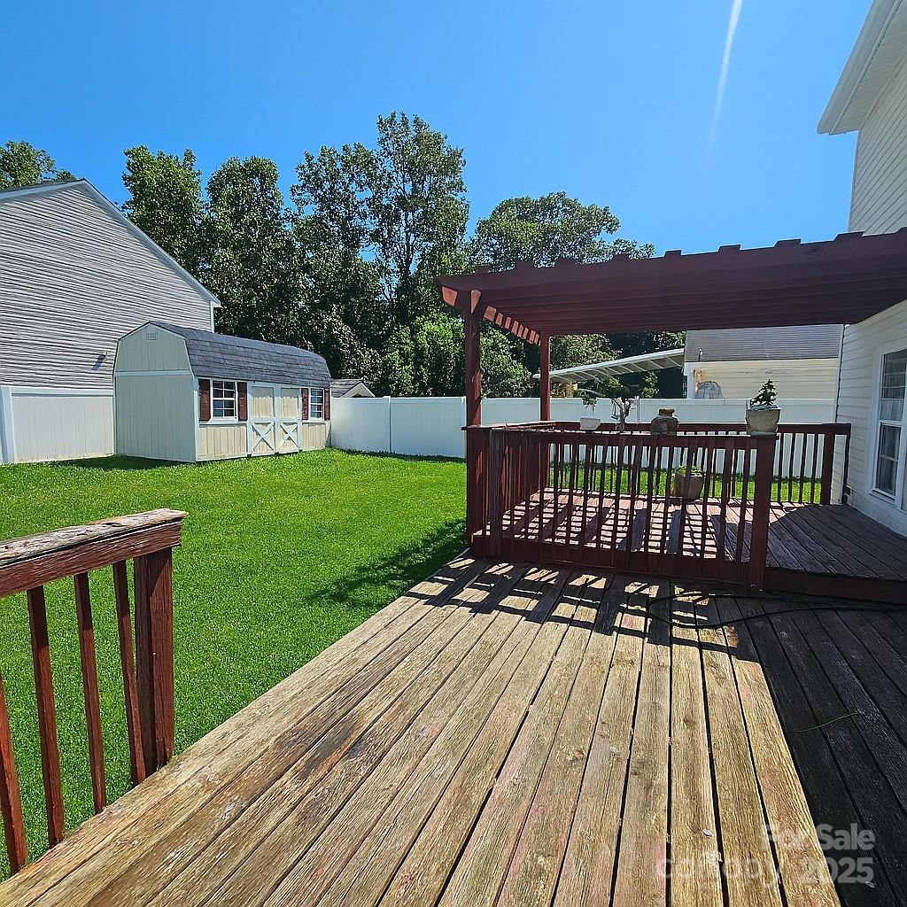 6803 Jamison Lane