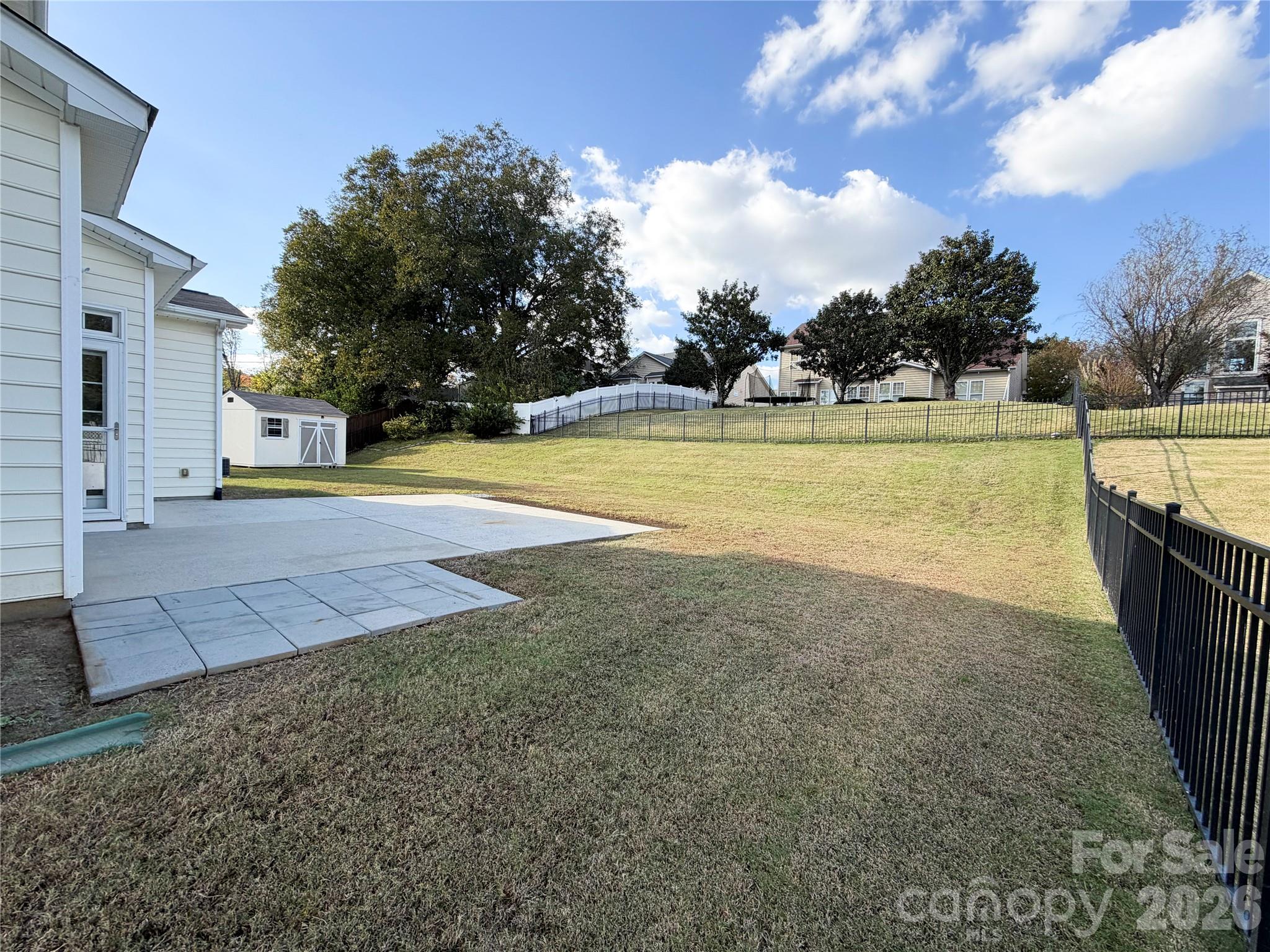 3614 Pinetree Avenue SW