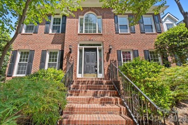2328 Howerton Court