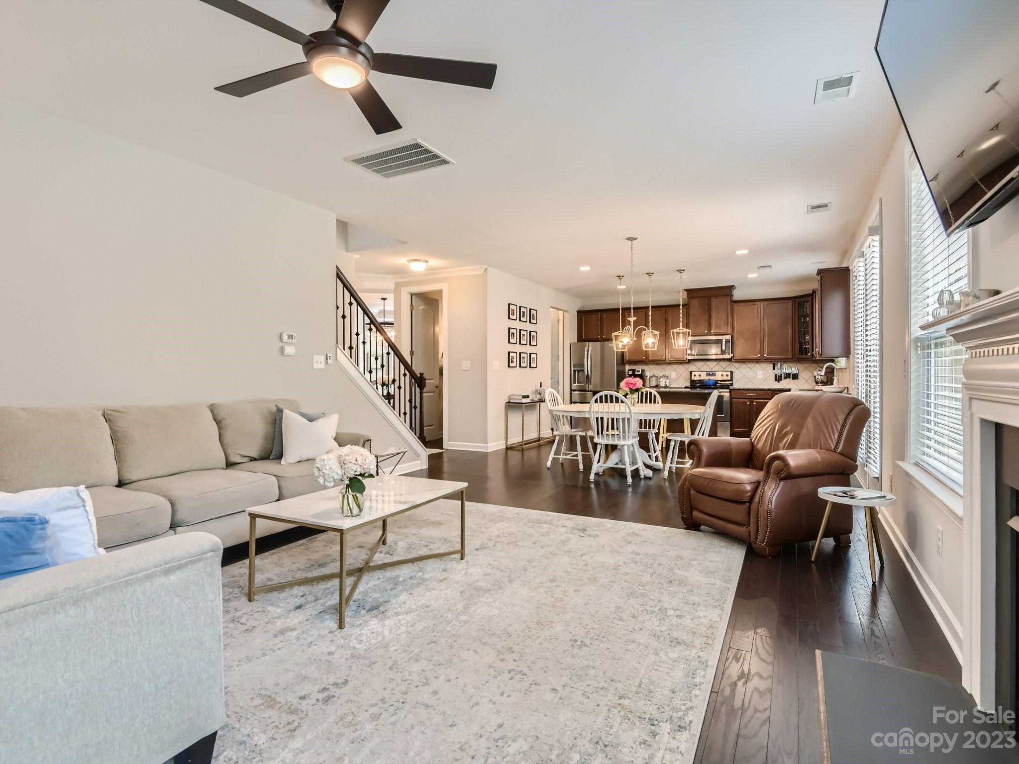 Shelly Woods - Residential