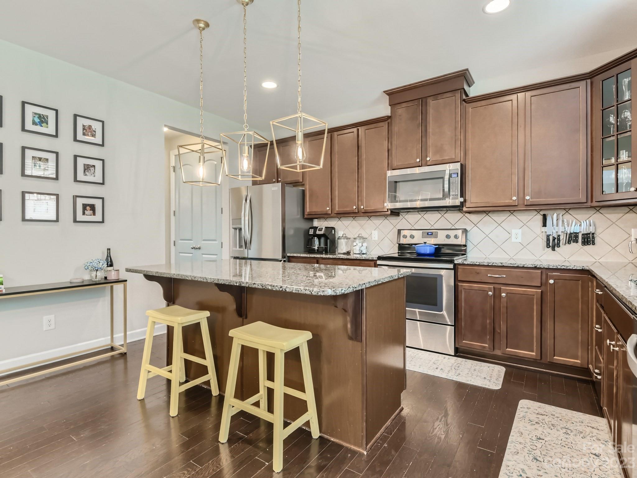 Shelly Woods - Residential