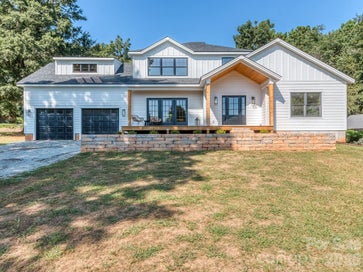 4899 Moonlite Bay Drive Sherrills Ford NC 28673