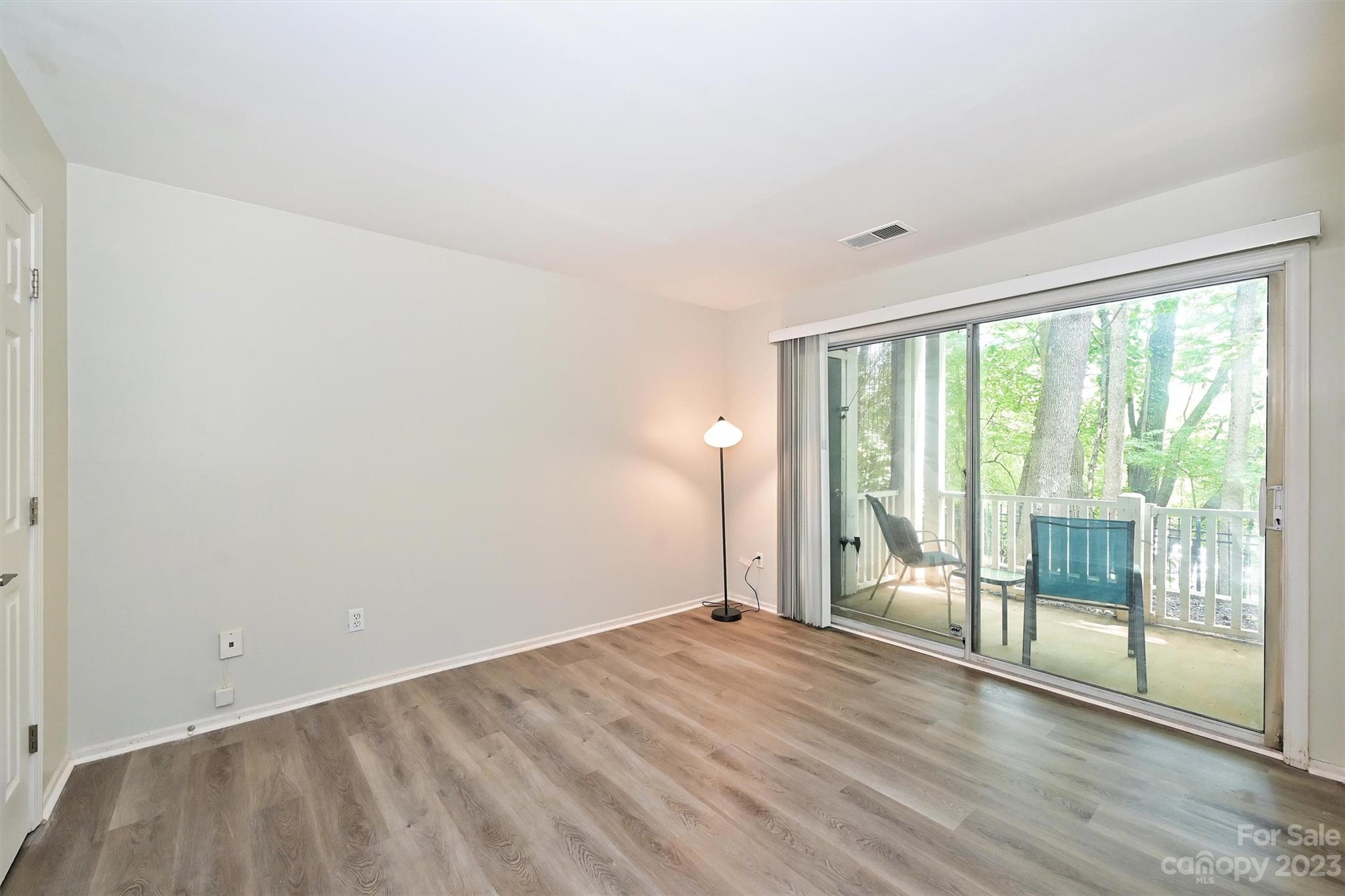 The Villages of Eastover Glen - Residential