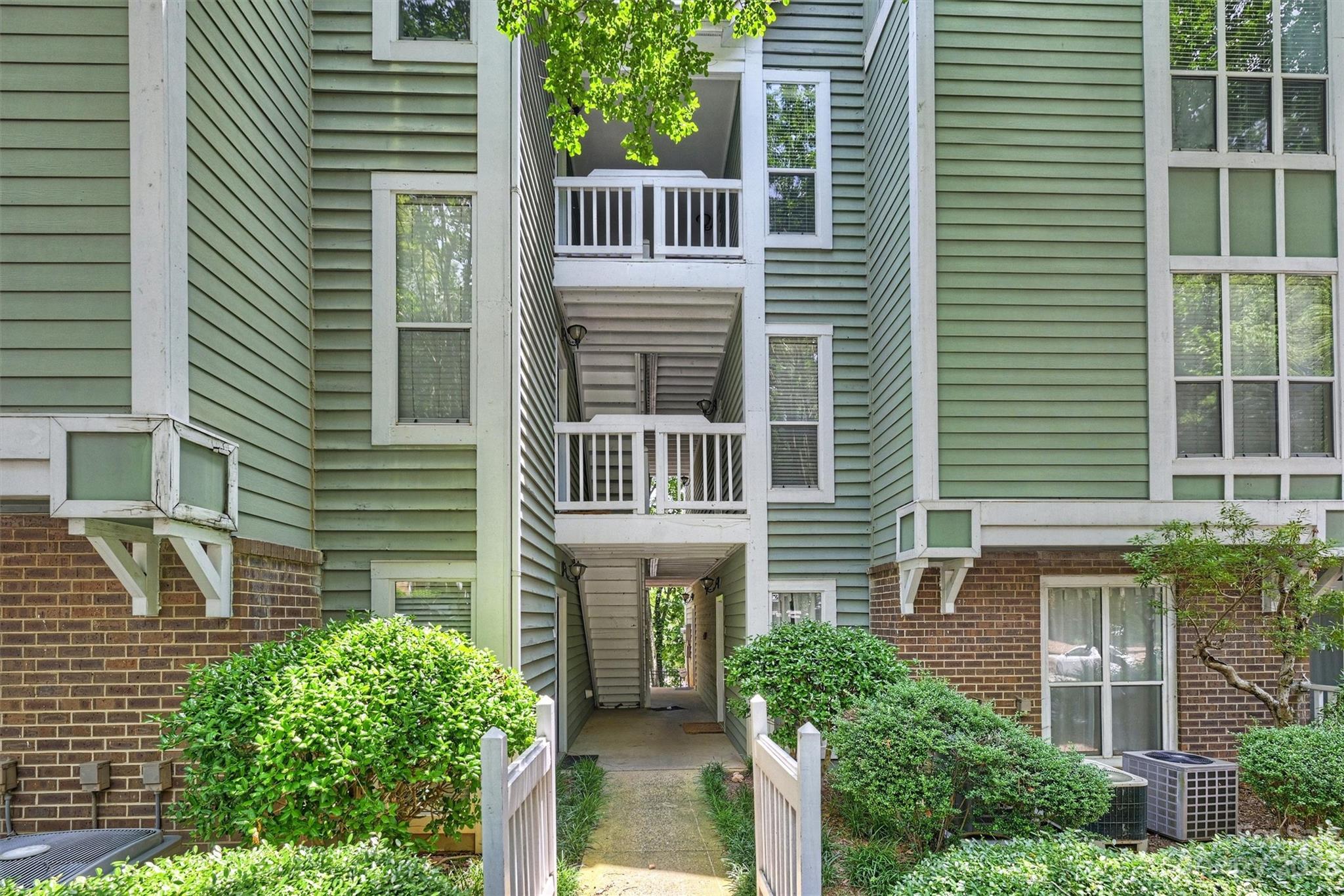 The Villages of Eastover Glen - Residential