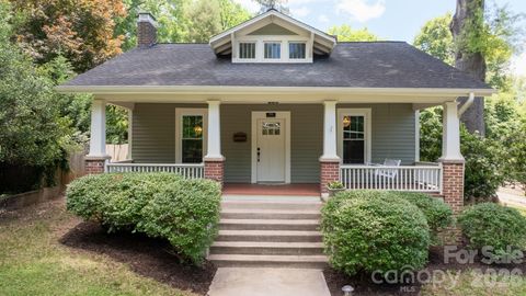 Photo of 722 E Broad Street, Statesville, NC 28677 (MLS # 4382315)