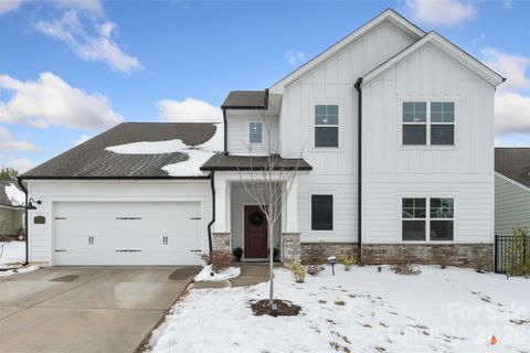 2011 Frangrans Lane Fort Mill SC 29707