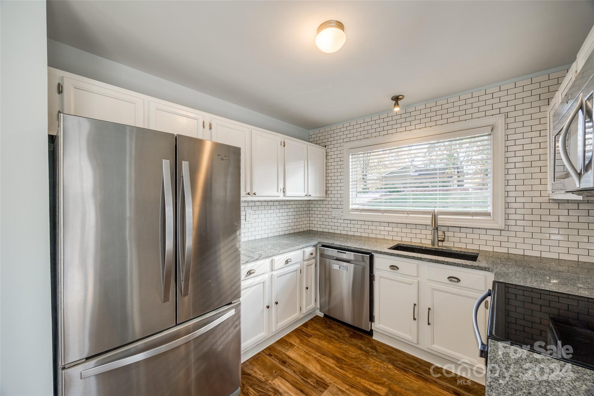 Tega Cay - Residential