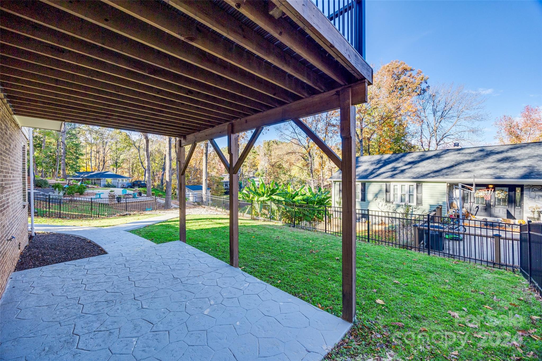 Tega Cay - Residential