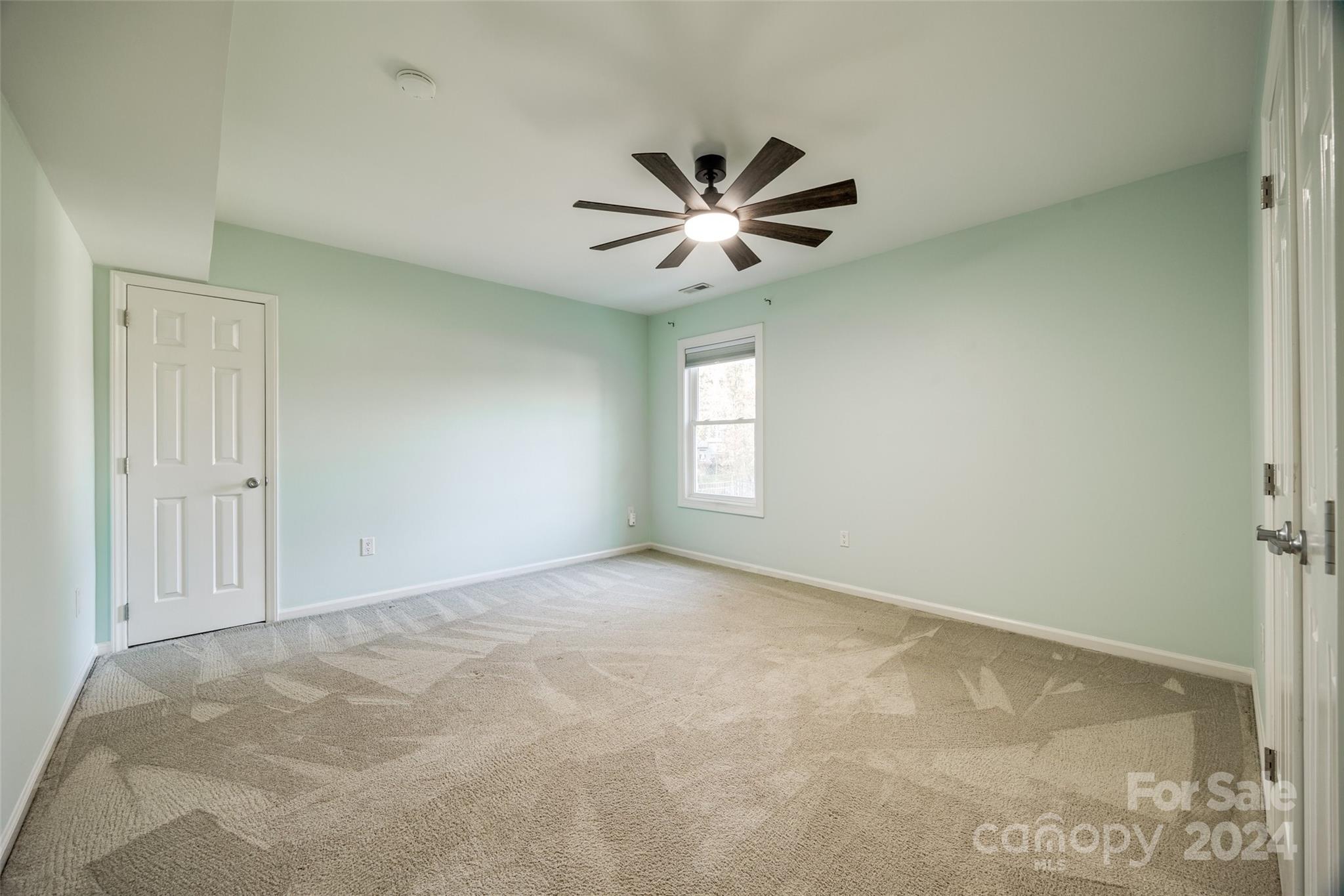 Tega Cay - Residential