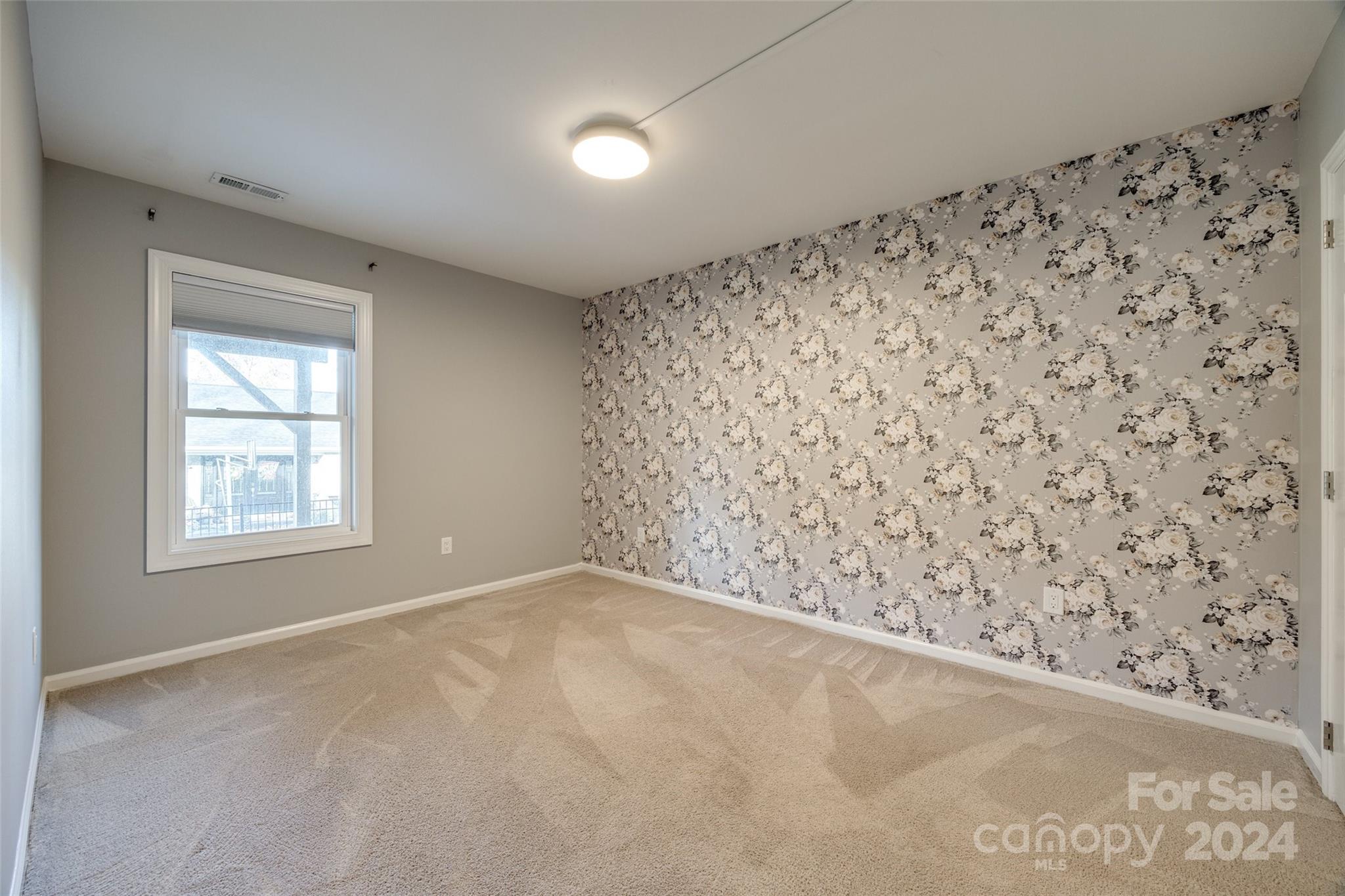 Tega Cay - Residential