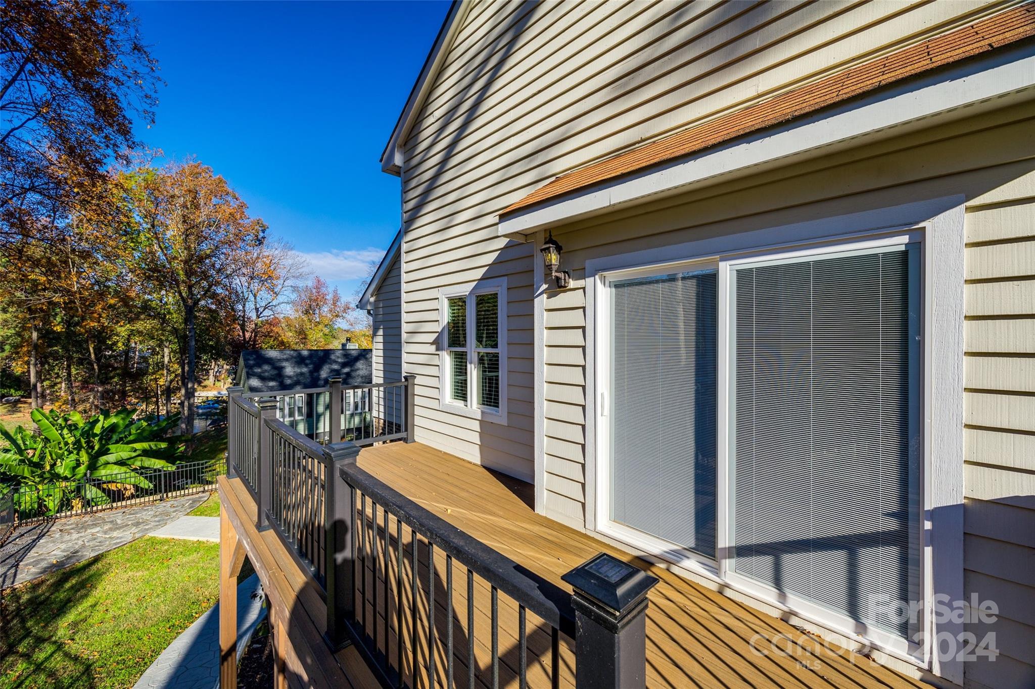 Tega Cay - Residential