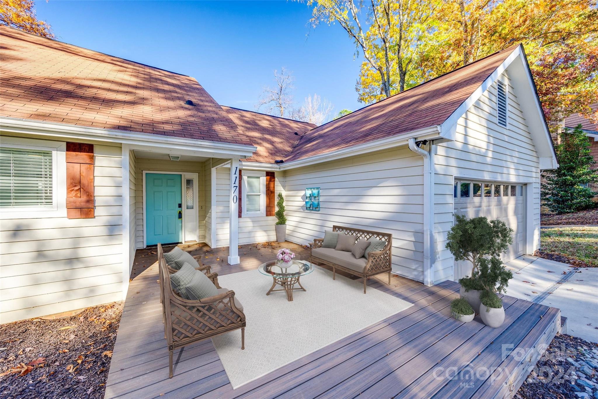 Tega Cay - Residential