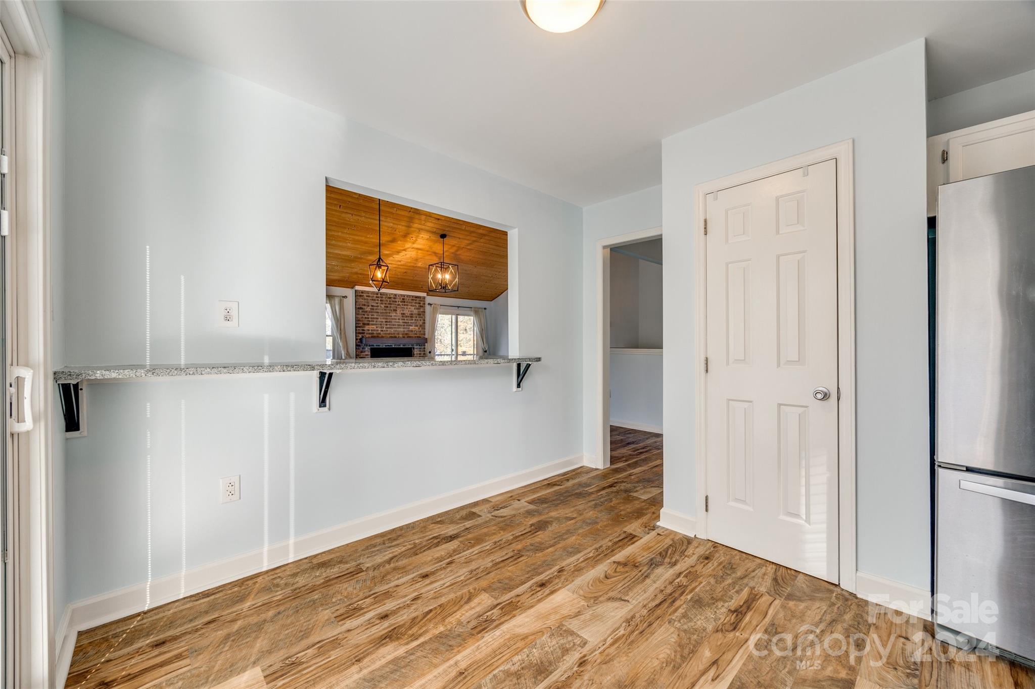 Tega Cay - Residential