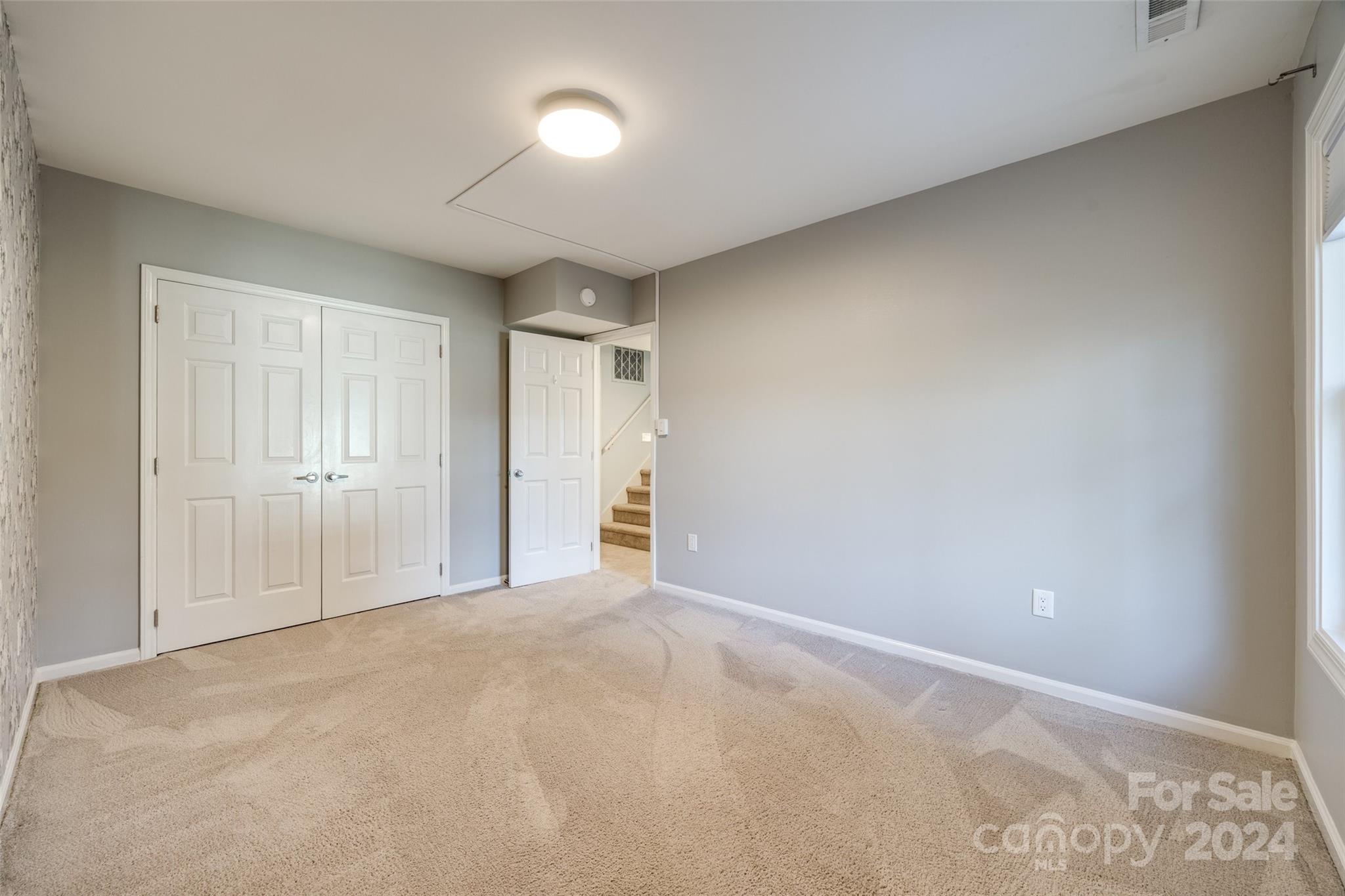 Tega Cay - Residential