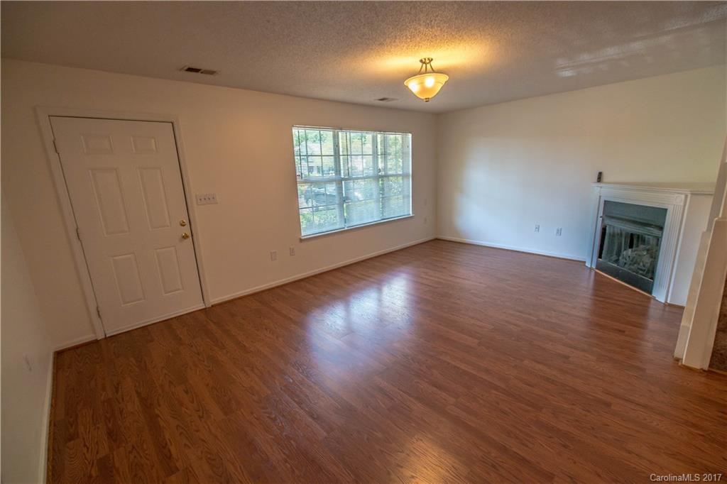 Creekside At Coulwood - Residential