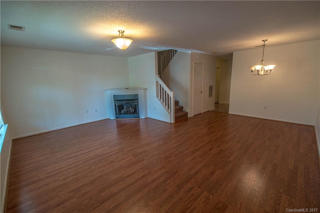 Creekside At Coulwood - Residential