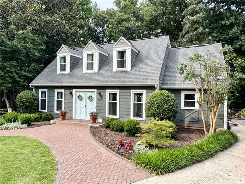 9305 Harps Mill Court Charlotte NC 28270